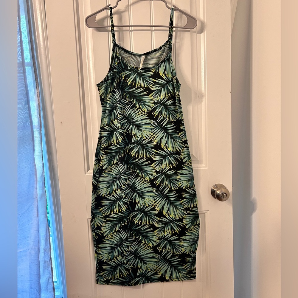 Women’s dress